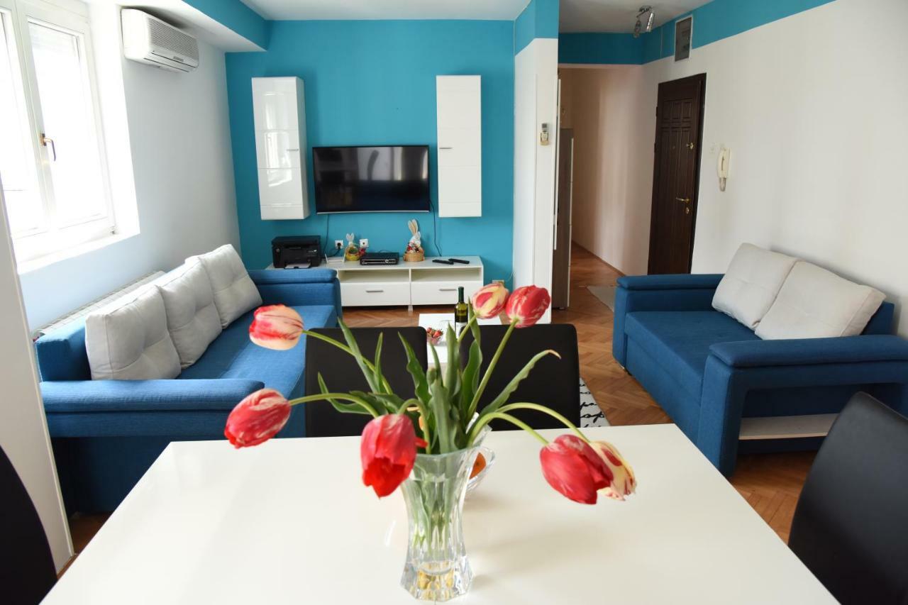 Kiara Apartments Skopje Buitenkant foto